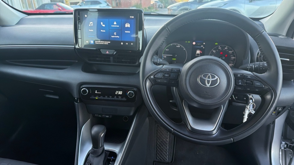 Toyota Yaris 1.5 Vvt-h Icon E-cvt Euro 6 Ss VN24XYU Silver #6