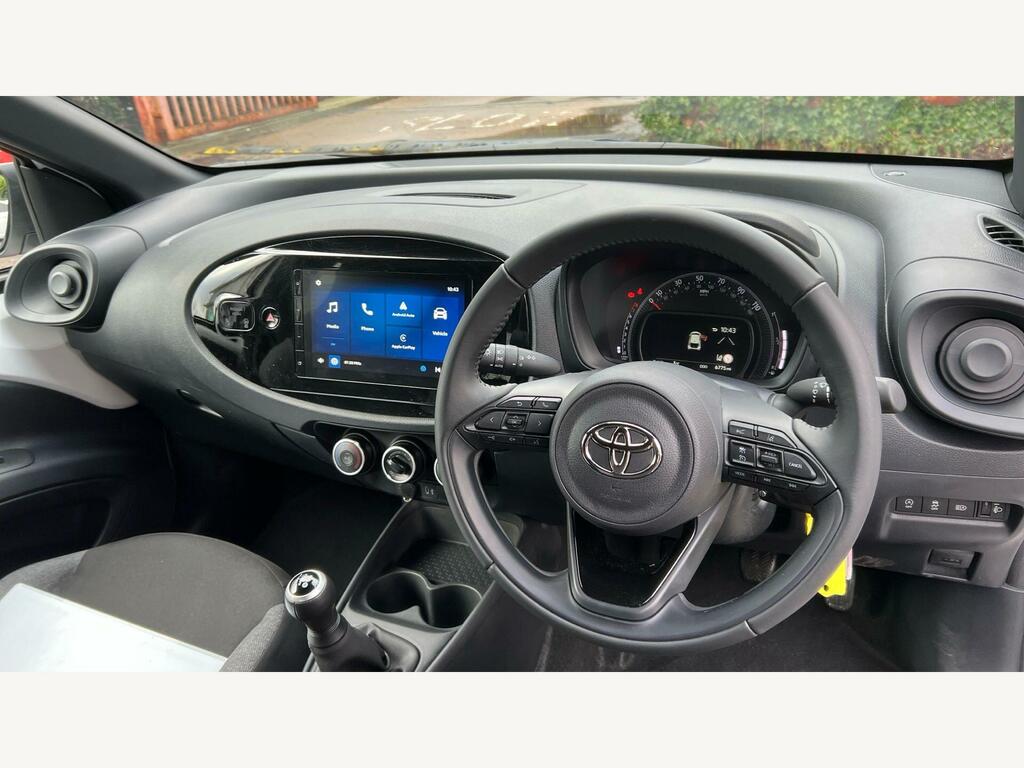 Toyota Aygo X 1.0 Vvt-i Pure Euro 6 Ss KN75URY White #5
