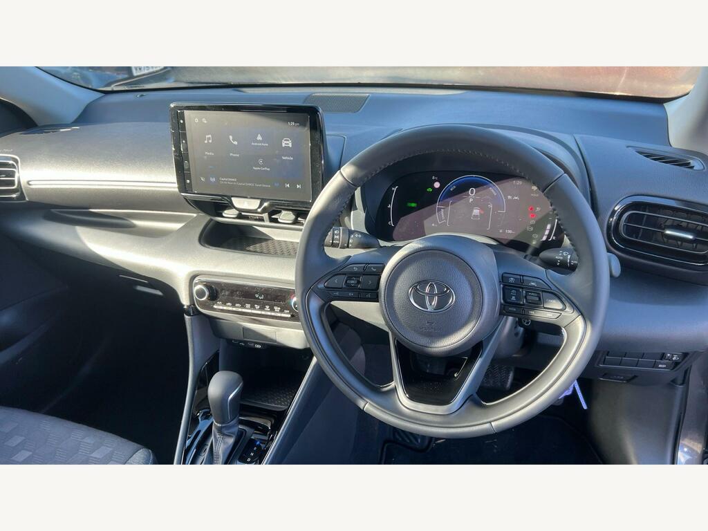 Toyota Yaris 1.5 Vvt-h Design E-cvt Euro 6 Ss KS75ULZ #6