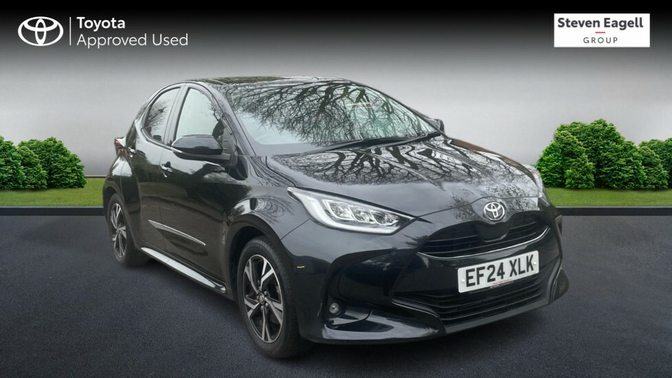 Toyota Yaris 1.5 Vvt-h Design E-cvt Euro 6 Ss Black