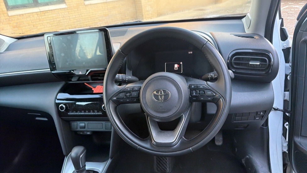 Toyota Yaris Cross 1.5 Vvt-h Icon Suv Hybrid E-cvt Euro 6 AE25XOC White #6