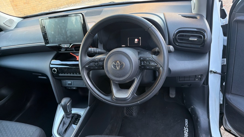 Toyota Yaris Cross 1.5 Vvt-h Icon Suv Hybrid E-cvt Euro 6 AE25XOC White #5