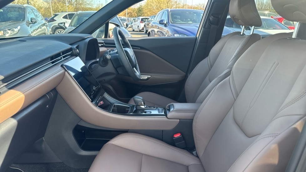 Lexus LBX 1.5 Vvt-ie Premium E-cvt Euro 6 Ss DN74GWC Black #6
