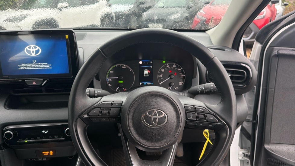 Toyota Yaris 1.5 Vvt-h Icon E-cvt Euro 6 Ss EX74LXK White #6