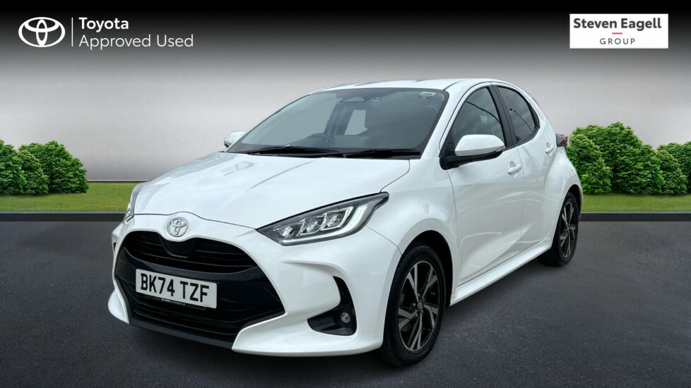 Toyota Yaris 1.5 Vvt-h Design E-cvt Euro 6 Ss BK74TZF White #3