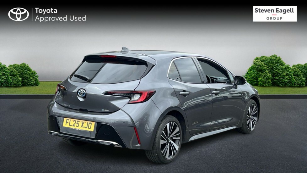 Toyota Corolla 1.8 Vvt-h Design Cvt Euro 6 Ss FL25XJO Grey #2