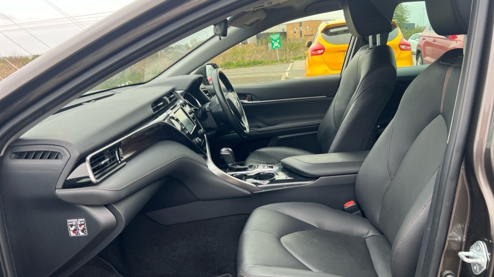 Toyota Camry 2.5 Vvt-h Design Cvt Euro 6 Ss Grey #5