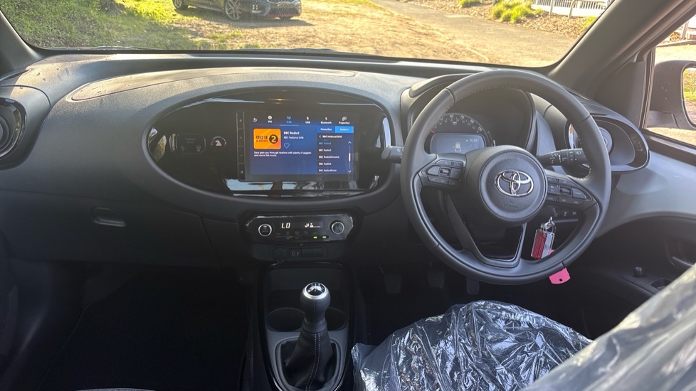 Toyota Aygo X 1.0 Vvt-i Edge Euro 6 Ss BD75TVU White #5