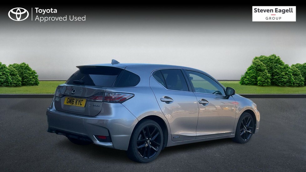 Lexus CT 1.8 200H Sport Cvt Euro 6 Ss Silver #2