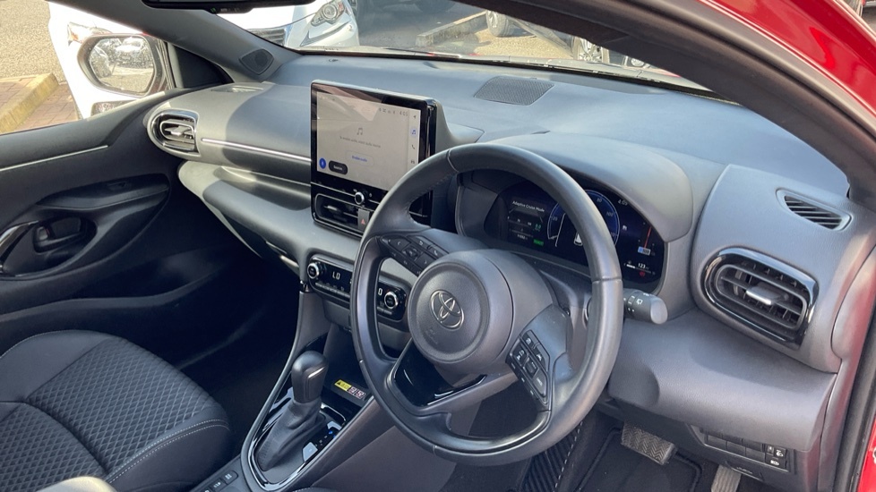 Toyota Yaris 1.5 Vvt-h Excel Hatchback Hybrid E-cvt AF24XPE Red #6