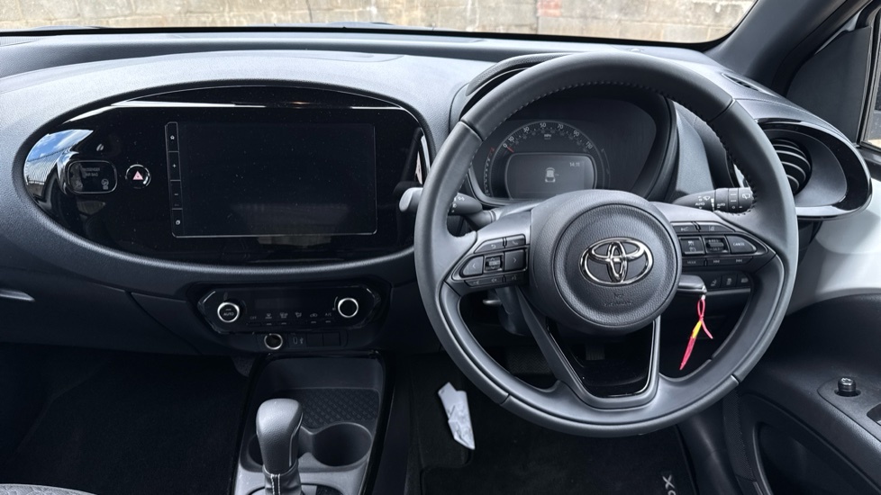 Toyota Aygo X 1.0 Vvt-i Edge X-shift Euro 6 Ss GK75LCN White #6