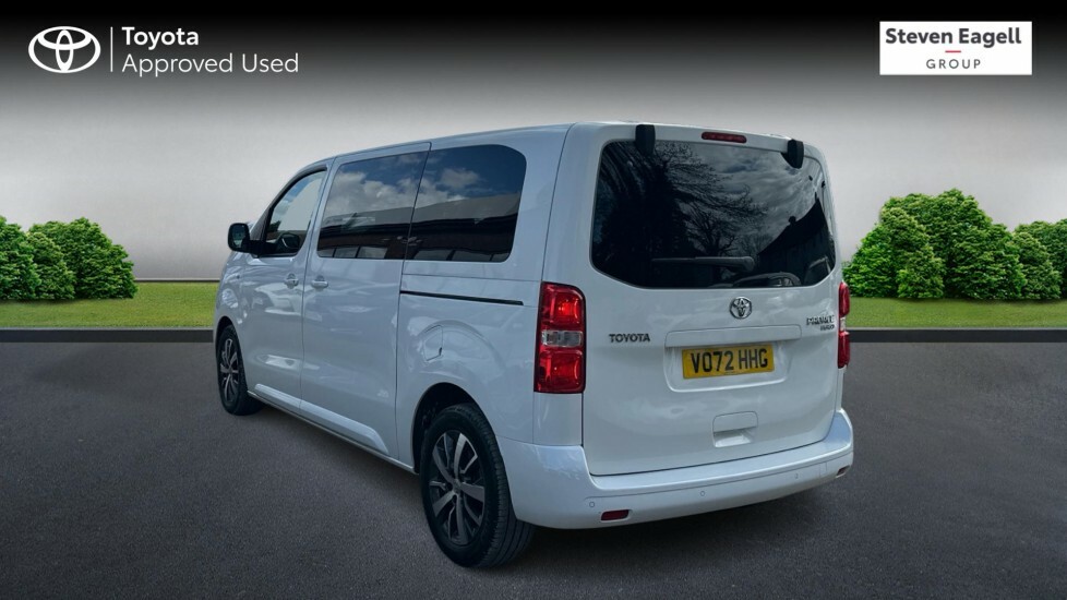 Toyota Proace Verso 2.0D Family Medium Mpv Mwb Euro 6 Ss White #4