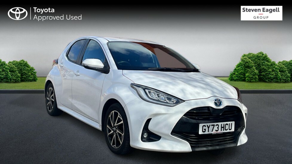 Toyota Yaris 1.5 Vvt-h Design E-cvt Euro 6 Ss White
