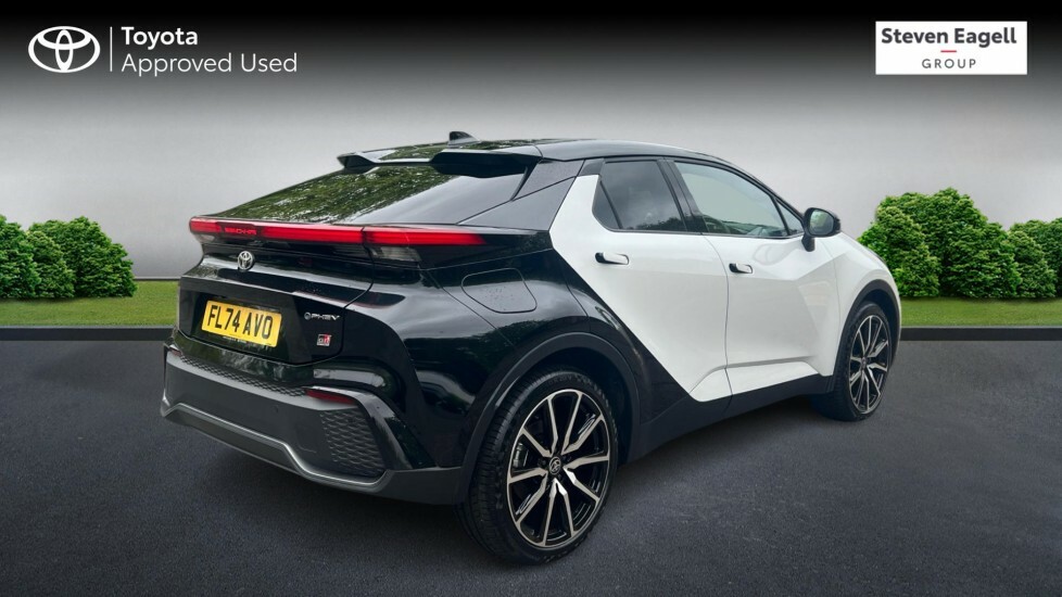 Toyota C-Hr 2.0 Vvt 13.6Kwh Gr Sport Cvt Euro 6 Ss FL74AVO White #2