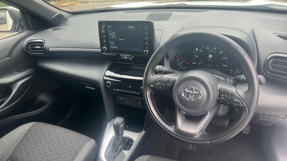 Toyota Yaris Cross 1.5 Vvt-h Design E-cvt Euro 6 Ss KR23WPW White #6