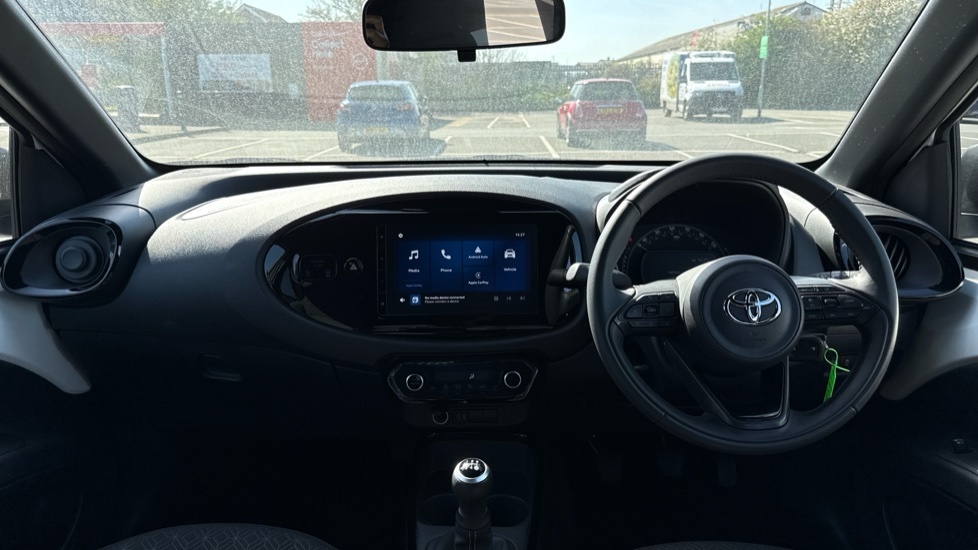 Toyota Aygo X 1.0 Vvt-i Edge Euro 6 Ss EA24CZR White #6