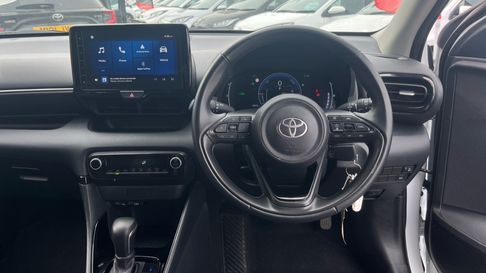 Toyota Yaris 1.5 Vvt-h Design E-cvt Euro 6 Ss VO74OKT #6