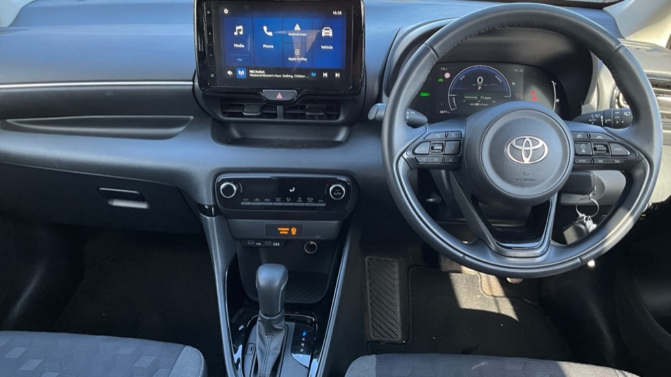 Toyota Yaris 1.5 Vvt-h Design E-cvt Euro 6 Ss VK25FTU Blue #6