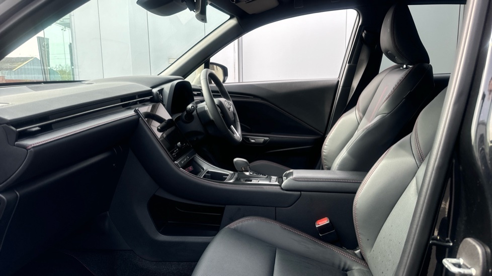 Lexus LBX 1.5 Vvt-ie Premium E-cvt Euro 6 Ss LL74RYJ Black #6