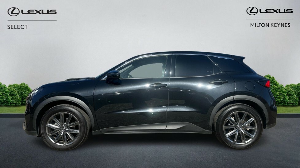 Lexus LBX 1.5 Vvt-ie Premium Plus Suv Hybrid E-cv KY75WTK Black #3