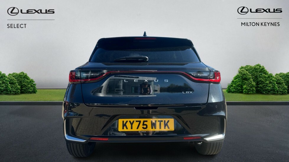 Lexus LBX 1.5 Vvt-ie Premium Plus Suv Hybrid E-cv KY75WTK Black #5