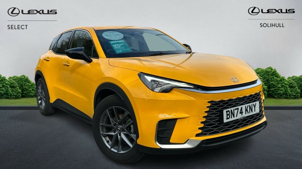 Lexus LBX 1.5 Vvt-ie Premium E-cvt Euro 6 Ss Yellow