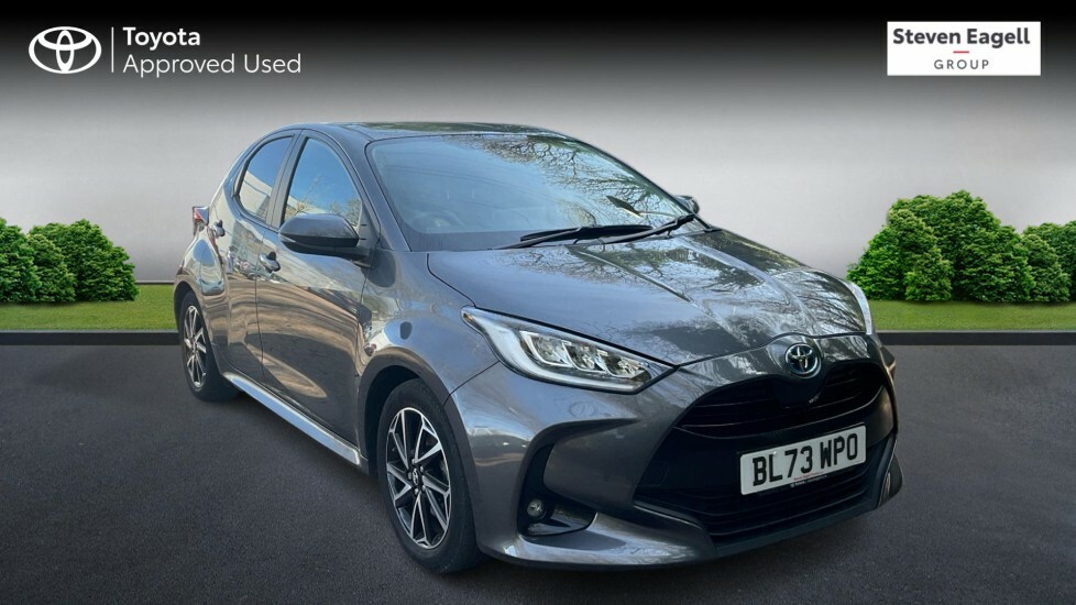 Toyota Yaris 1.5 Vvt-h Design E-cvt Euro 6 Ss Grey