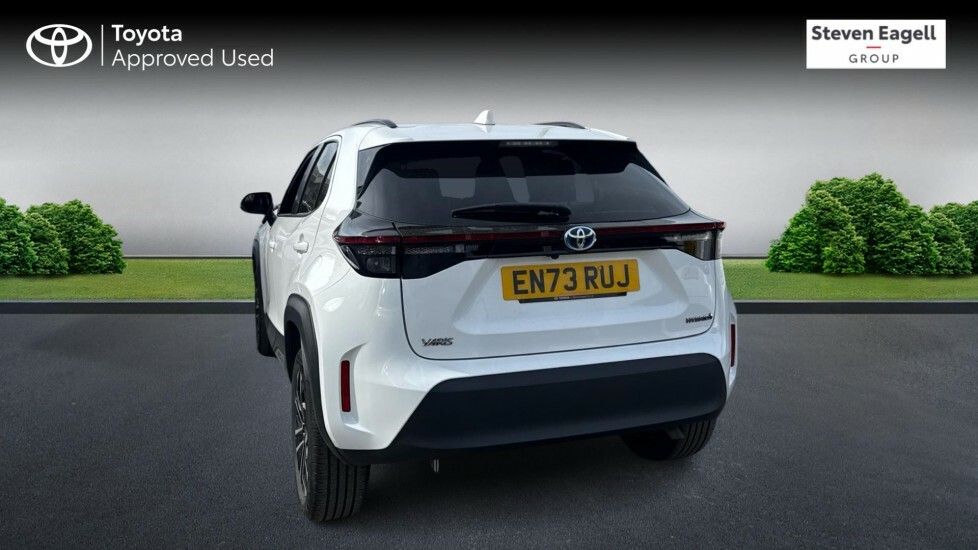 Toyota Yaris Cross 1.5 Vvt-h Design E-cvt Euro 6 Ss EN73RUJ White #4