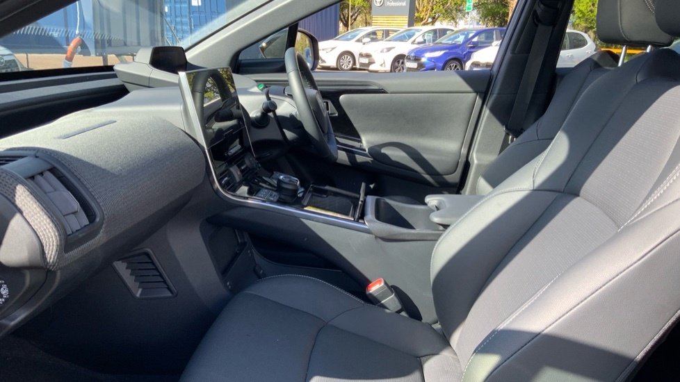 Toyota bZ4X 71.4Kwh Vision Awd 11Kw Obc AF24HZV Grey #5