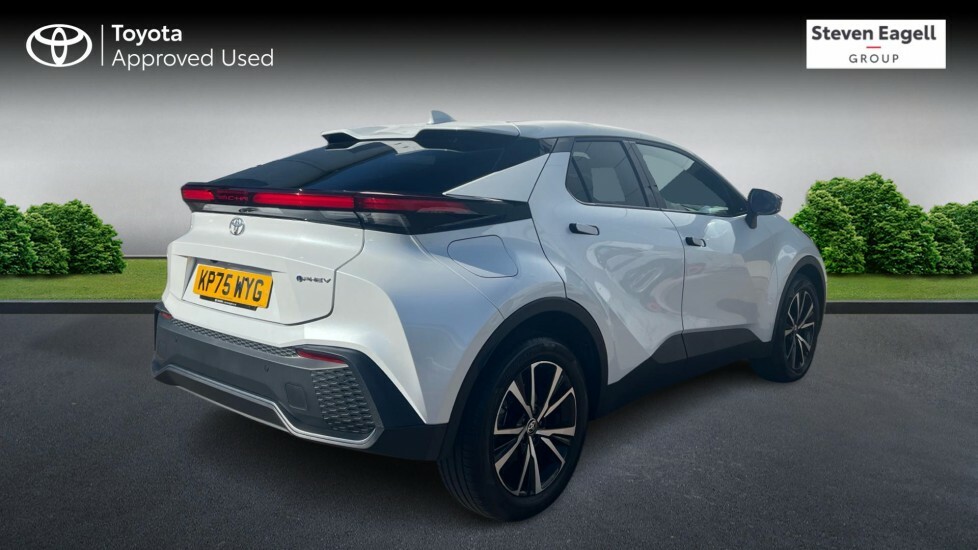 Toyota C-Hr 2.0 Vvt 13.6Kwh Design Cvt Euro 6 Ss KP75WYG White #2