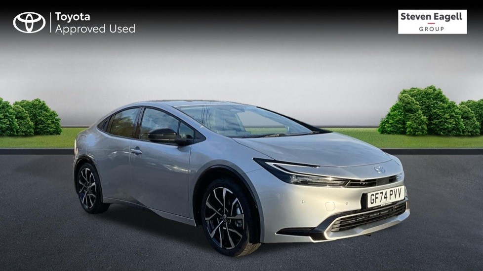 Toyota Prius 2.0 13.6Kwh Excel Hatchback Plug-in Hyb GF74PVV Silver #2