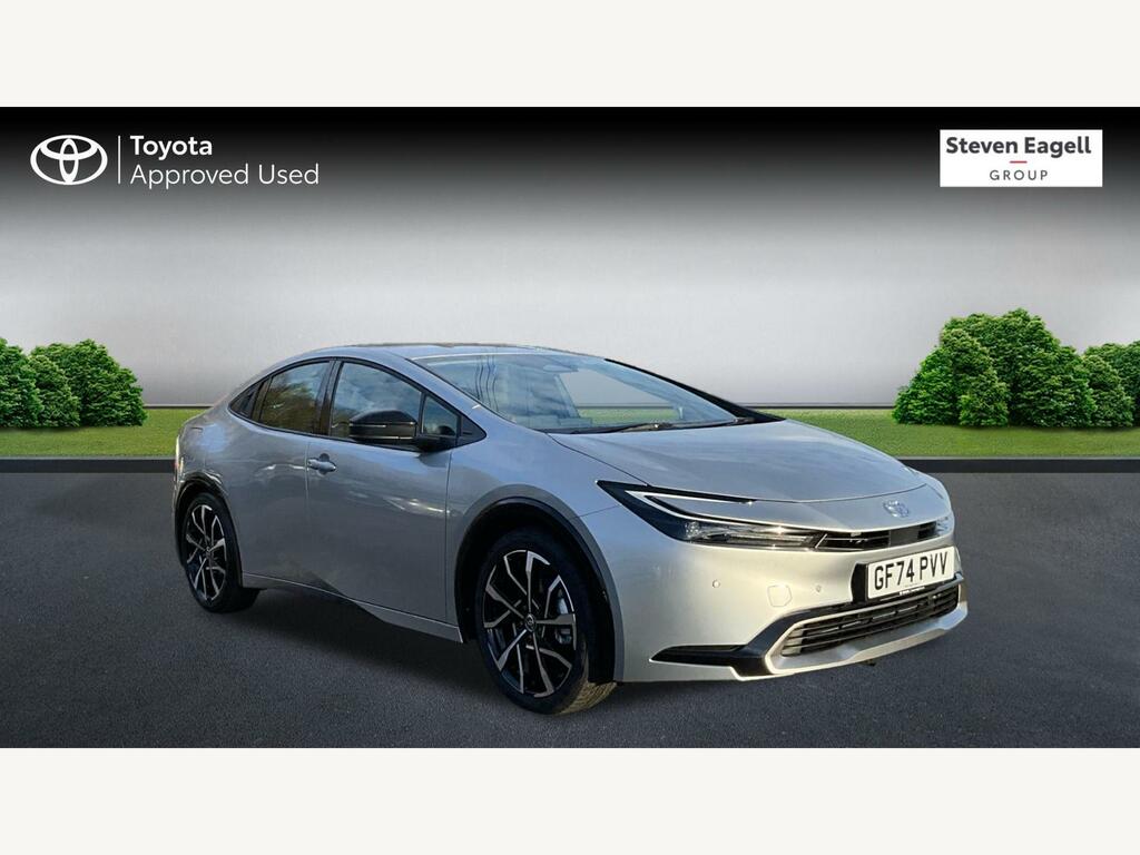Toyota Prius 2.0 13.6Kwh Excel Hatchback Plug-in Hyb Silver