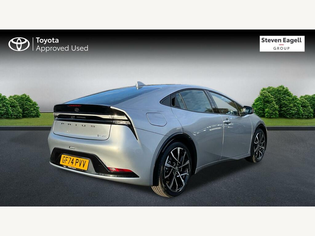 Toyota Prius 2.0 13.6Kwh Excel Hatchback Plug-in Hyb GF74PVV Silver #3