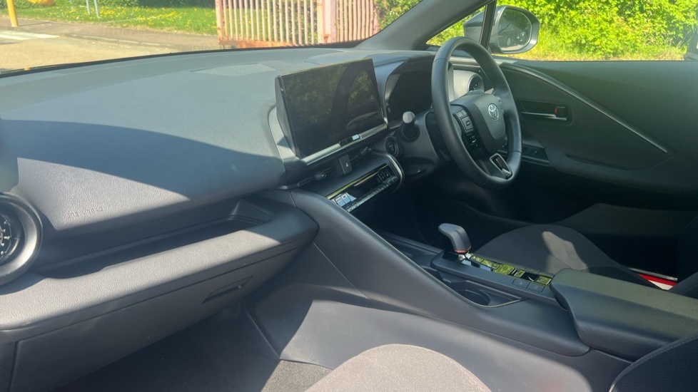 Toyota C-Hr 2.0 Vvt 13.6Kwh Design Cvt Euro 6 Ss KM75VZZ Black #5