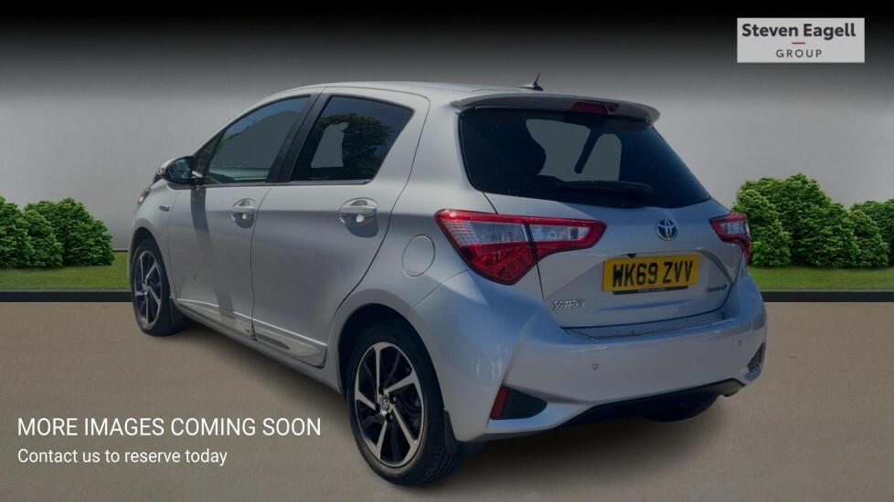 Toyota Yaris 1.5 Vvt-h Excel E-cvt Euro 6 Ss WK69ZVV Silver #2