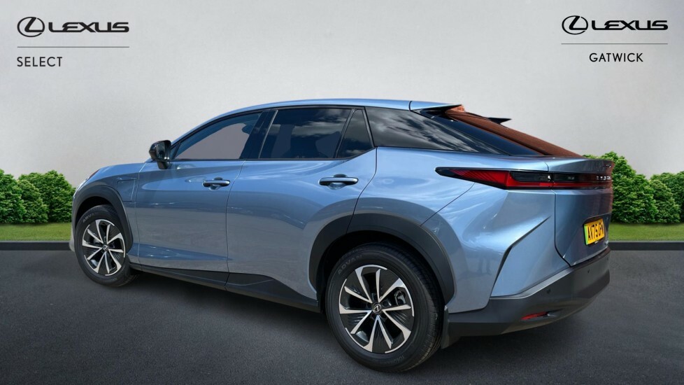 Lexus RZ 300E 71.4Kwh Premium Plus Blue #2