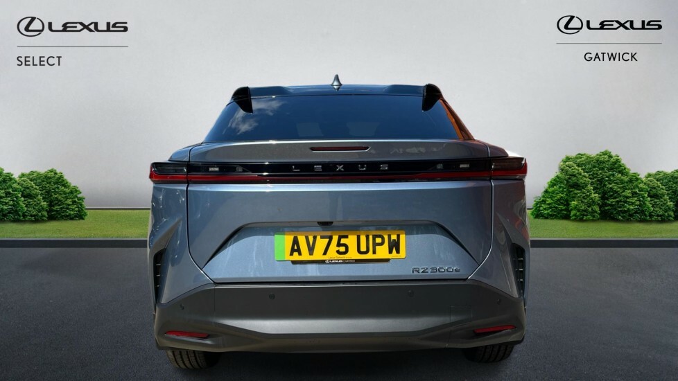 Lexus RZ 300E 71.4Kwh Premium Plus Blue #5