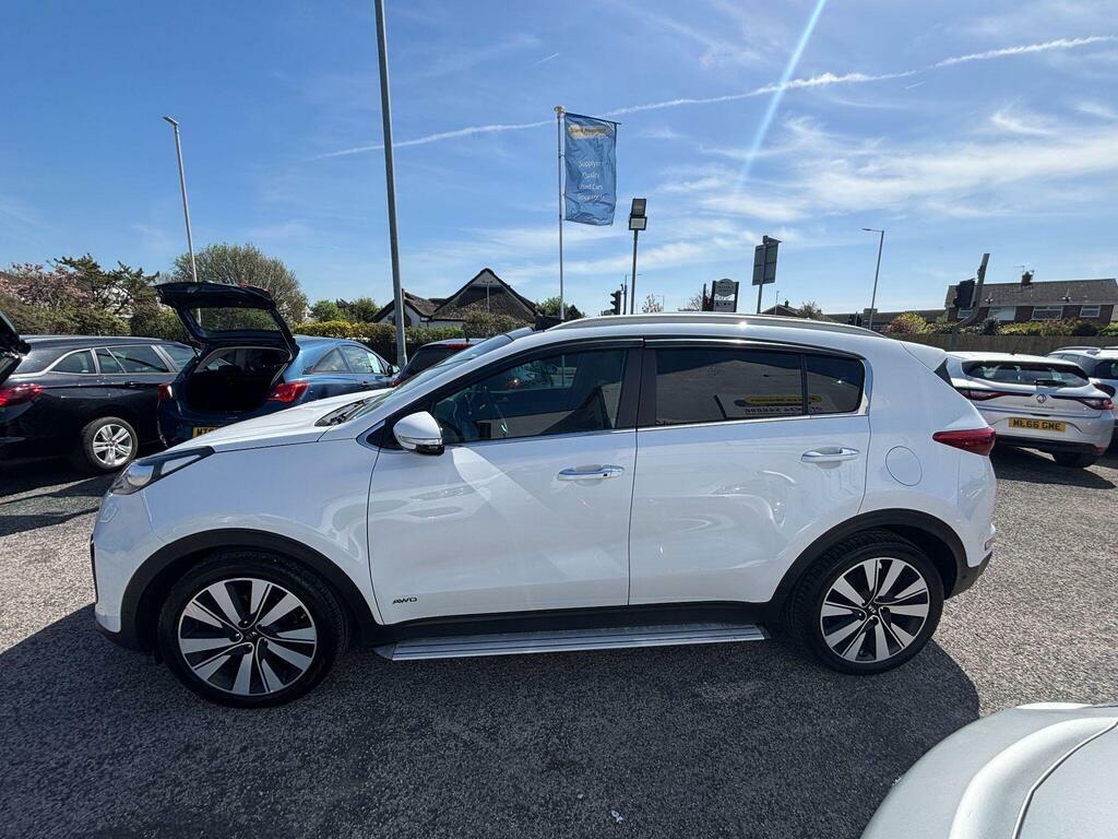 Kia Sportage 2.0 Crdi Kx-5 Awd Euro 6 LO17YKX White #4