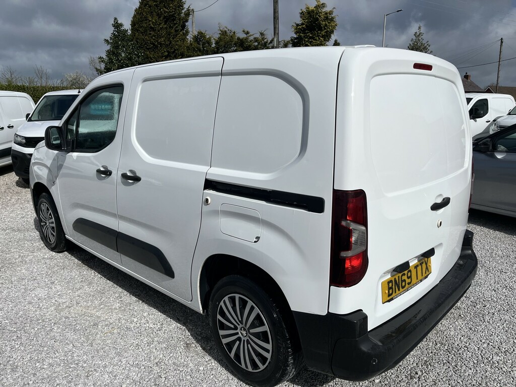 Peugeot Partner Panel Van 1.5 Bluehdi 650 Professional 201969 BN69TTX White #6