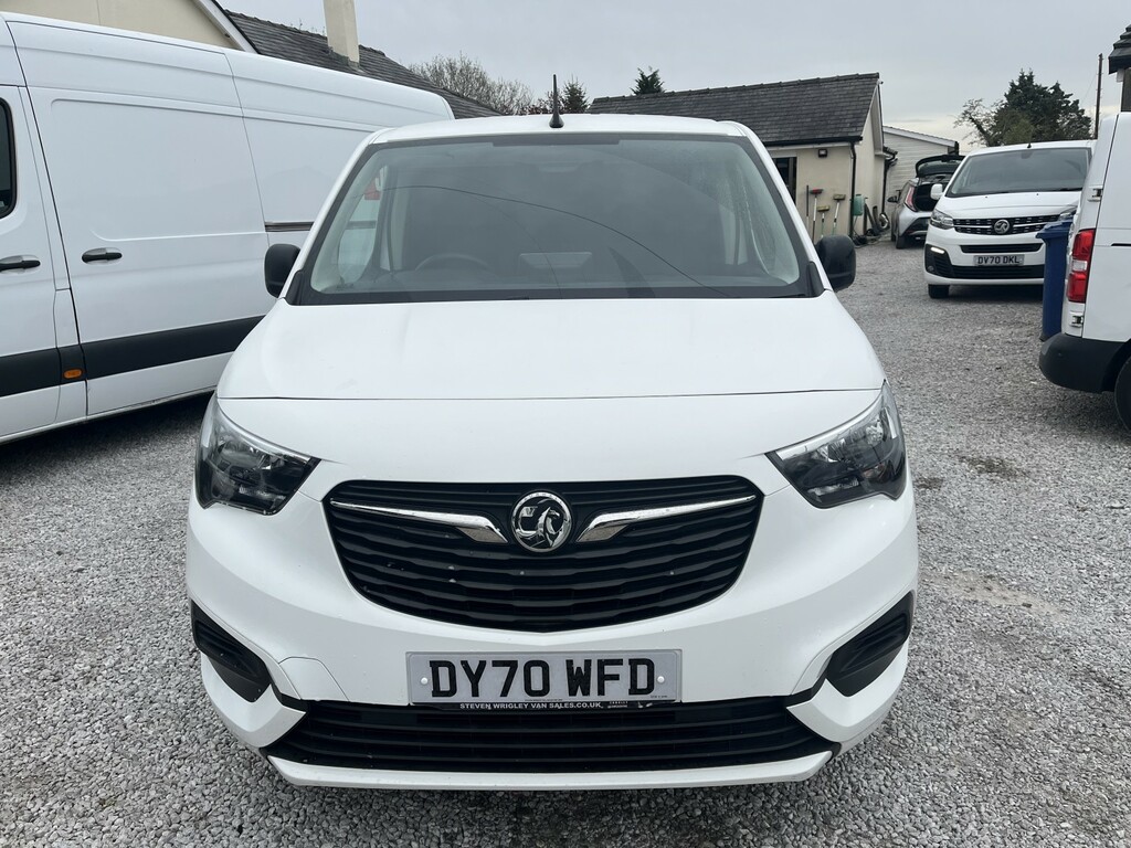 Vauxhall Combo Panel Van 1.6 Turbo D 2300 Sportive 202070 DY70WFD White #2