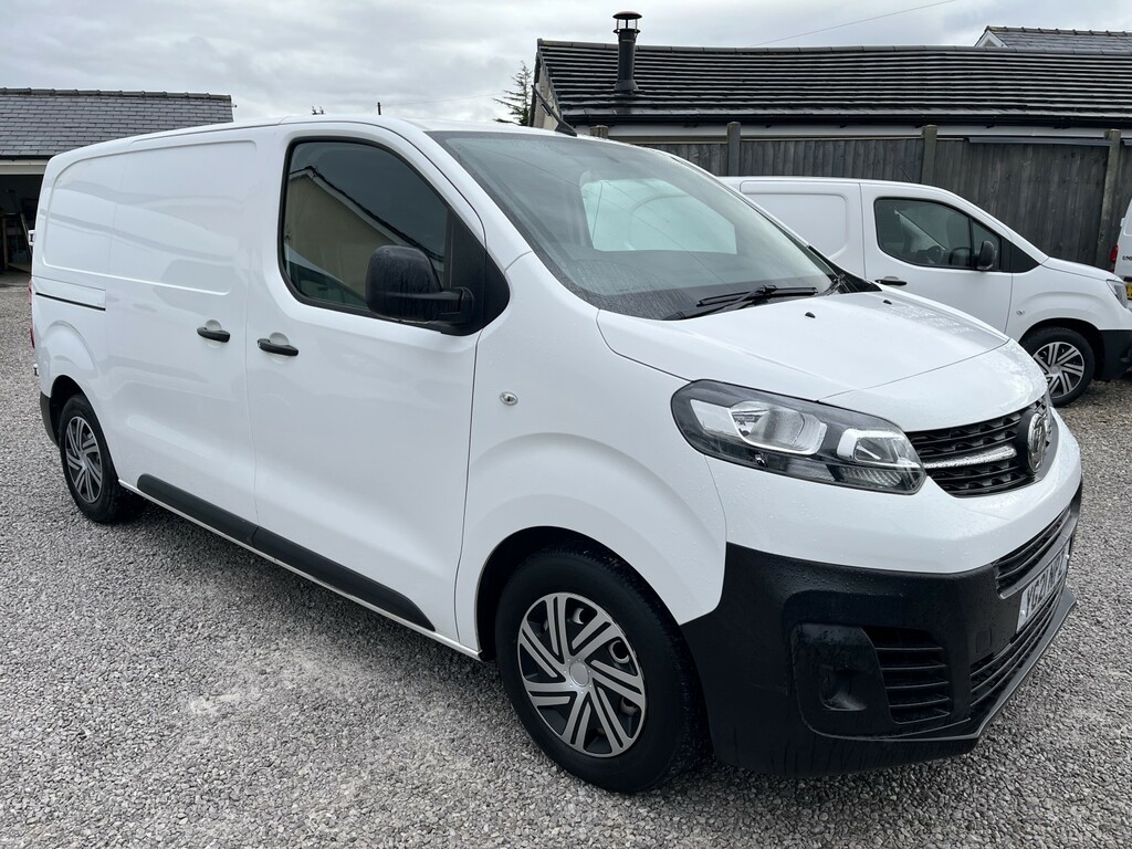Vauxhall Vivaro Panel Van 1.5 Turbo D 2700 Edition 202121 White