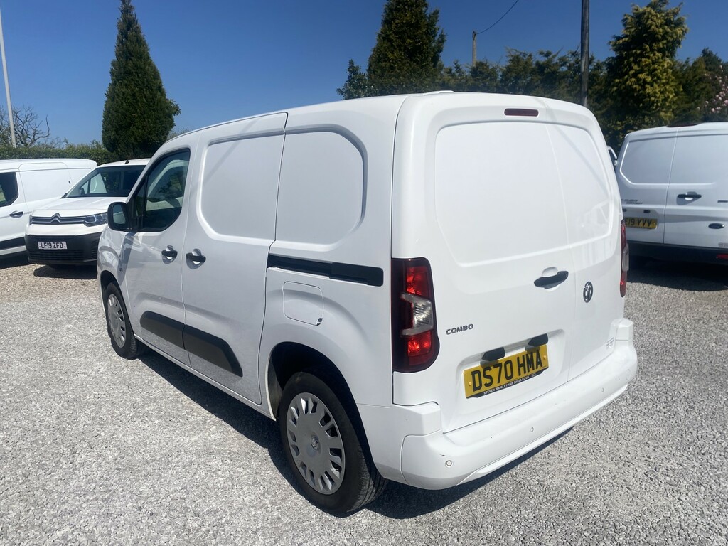 Vauxhall Combo Panel Van 1.6 Turbo D 2300 Sportive 202070 DS70HMA White #6