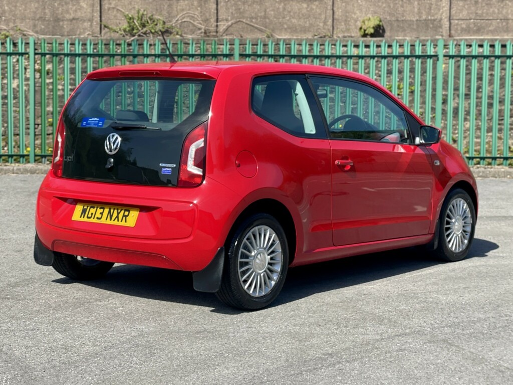 Volkswagen Up Hatchback 1.0 Bluemotion Tech High Up 201313 WG13NXR Red #4