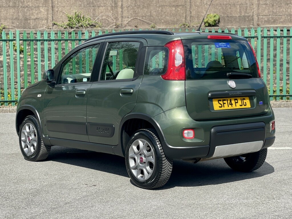 Fiat Panda Hatchback 1.3 Panda 4X4 1.3 Multijet 75 Bhp 4X4 2 Green #2