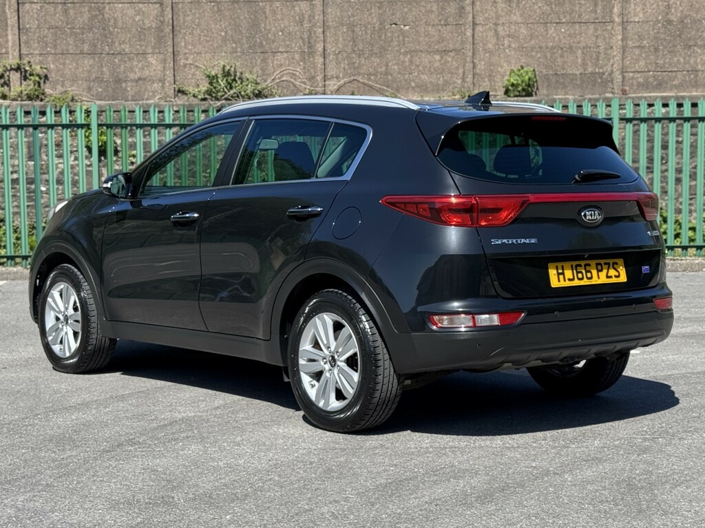 Kia Sportage Suv 1.7 Crdi 2 201666 HJ66PZS Black #2
