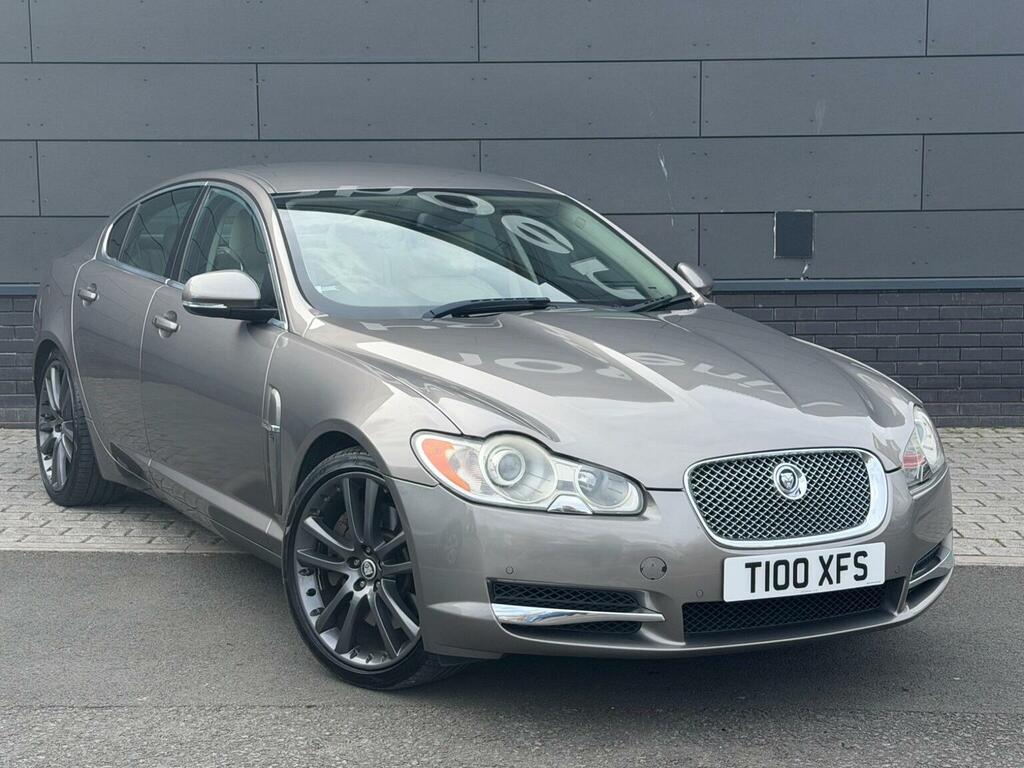 Jaguar XF Saloon 3.0D S V6 Premium Luxury Euro 5 2 Grey