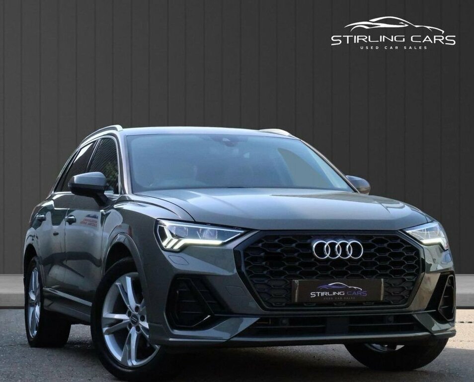Audi Q3 2L S Line Grey