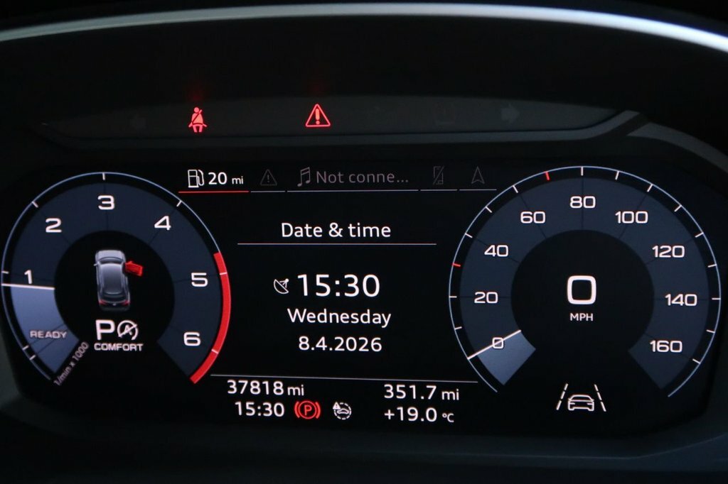 Audi Q3 2L S Line GL69KVS Grey #5