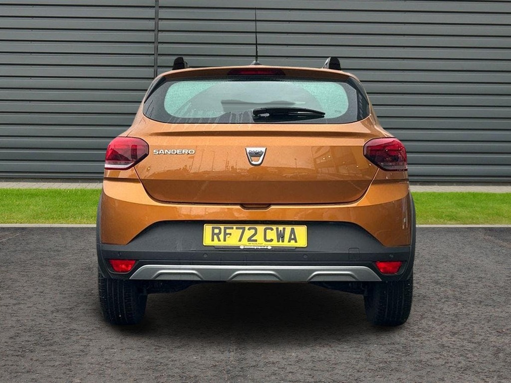 Dacia Sandero Stepway 1.0 Tce Comfort Hatchback RF72CWA Orange #4