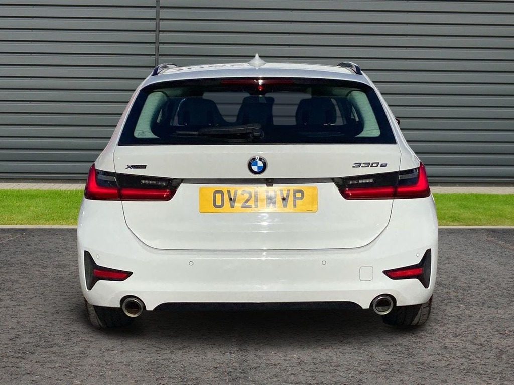 BMW 3 Series 2.0 330E 12Kwh Sport Pro Touring Plug I OV21WVP White #4